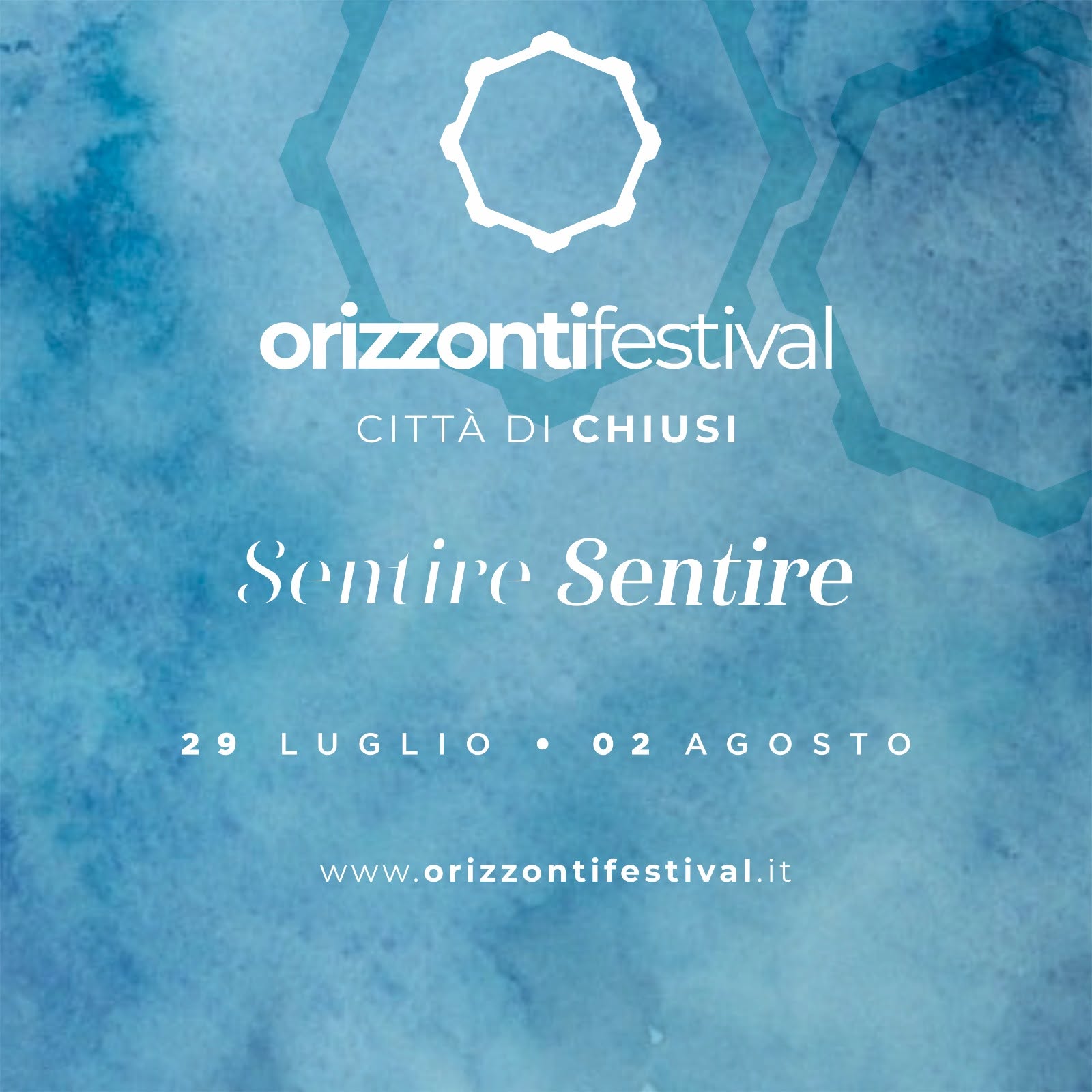 I musei danno spettacolo: la XXIV edizione di OrizzontiFestival 2026, a Chiusi “Sentire sentire”. Cinque giorni di teatro, danza, parole e incontro con la direzione artistica di Roberto Latini.