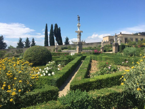 Giardino della villa medicea di Castello